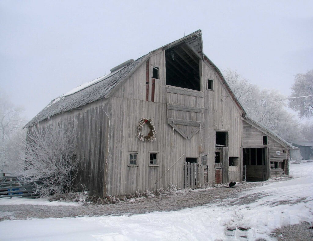 Winter-Barn-1024x790